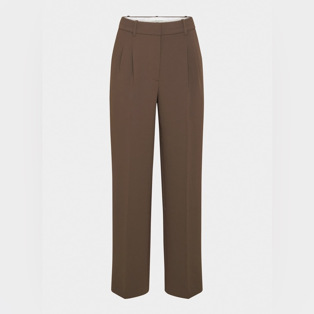 Aritzia Effortless Pants in Rich Mocha Brown